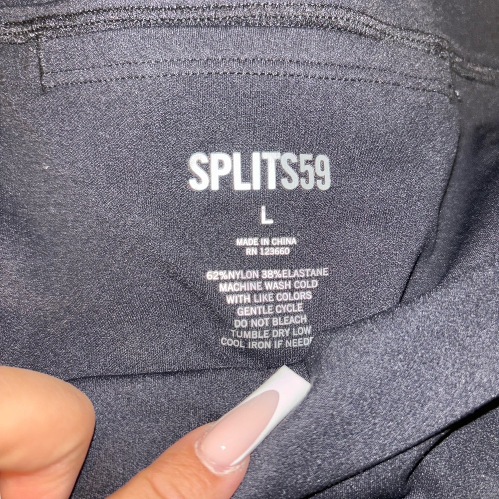 Splits59 legging - Picture 2 of 2